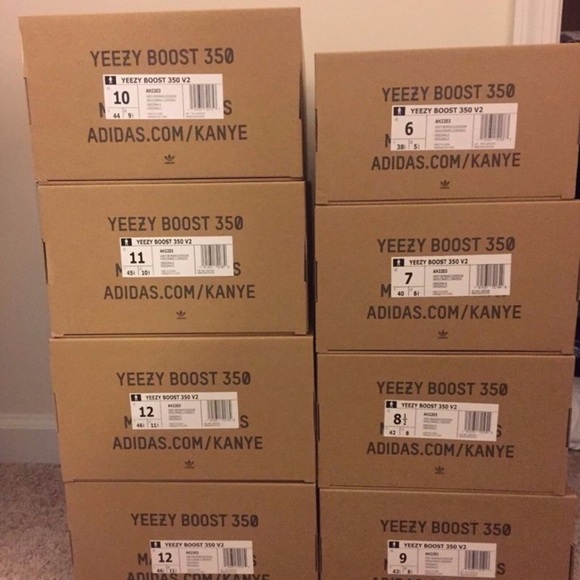 itsyeezydealer